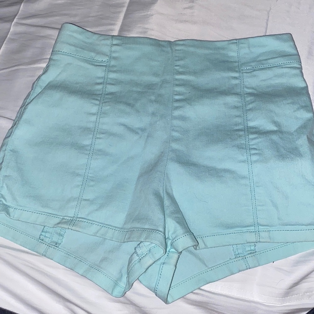 Super high waisted mint shorts
